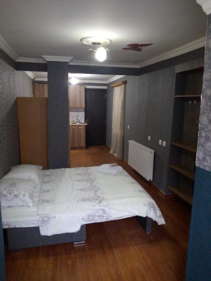 Hotel Vake-House Tbilisi Exterior foto